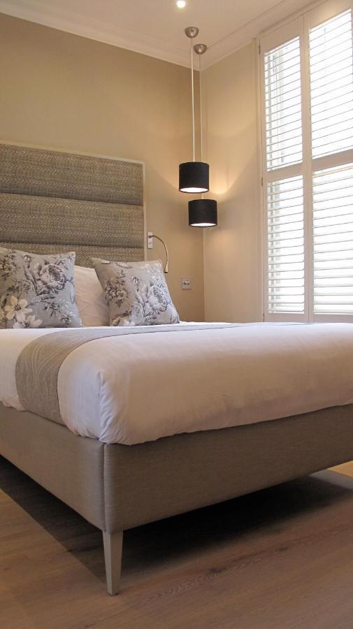 לינה וארוחת בוקר Boutique Barclay House London Townhouse - West London, Kensington, Chelsea, Fulham מראה חיצוני תמונה